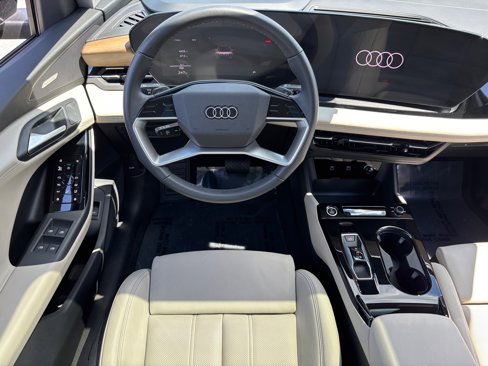 Used 2025 Audi Q6 e-tron Premium Plus w/ Premium Plus image 14