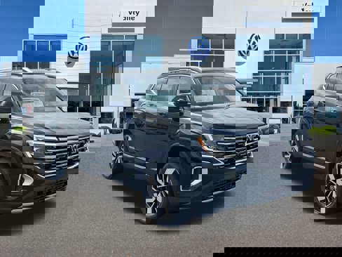 New 2025 Volkswagen Atlas SEL image 1