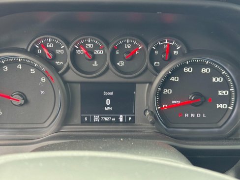 Used 2024 Chevrolet Silverado 1500 Custom image 18