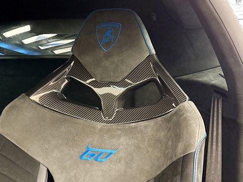 Used 2024 Lamborghini Huracan STO image 22