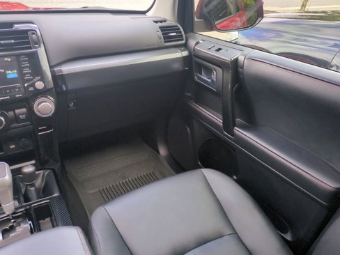Used 2024 Toyota 4Runner TRD Off-Road Premium image 16