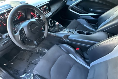 Used 2018 Chevrolet Camaro SS image 10
