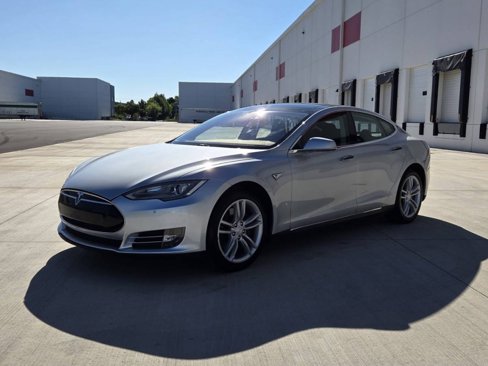 Used 2013 Tesla Model S 60 image 1