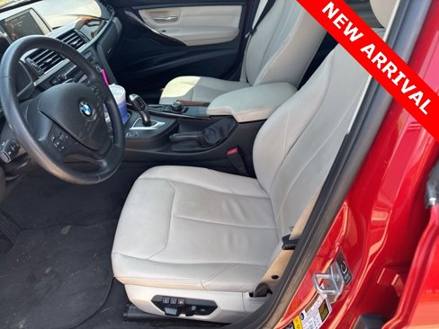 Used 2015 BMW 320i xDrive Sedan image 9