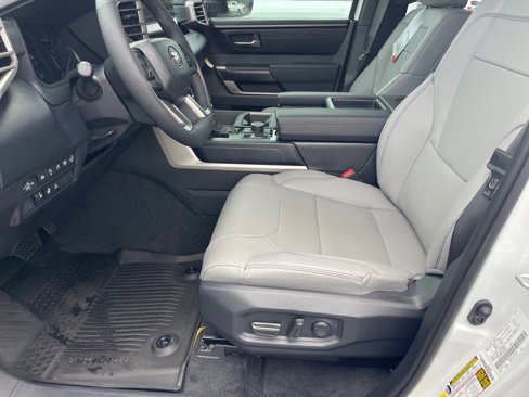 New 2026 Toyota Tundra SR5 image 9