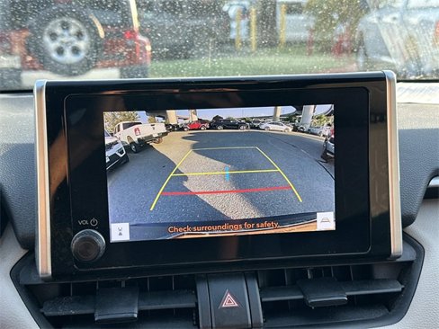 Used 2023 Toyota RAV4 XLE w/ Convenience Package image 21