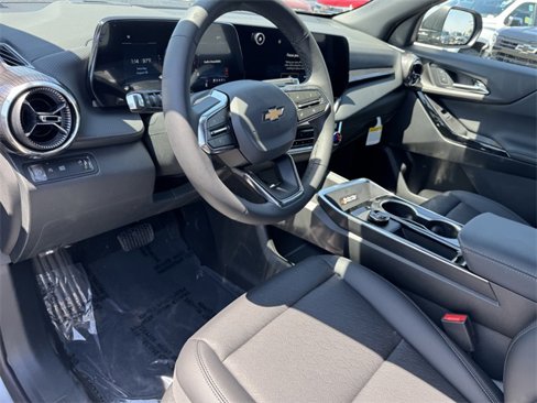 Used 2026 Chevrolet Equinox LT w/ Convenience Package II image 10