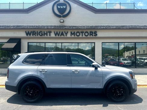 Used 2024 Kia Telluride SX Prestige X-Pro image 2