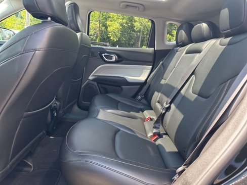 Used 2022 Jeep Compass Limited w/ Sun and Sound Group image 19