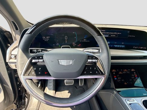 New 2026 Cadillac Vistiq Sport image 11