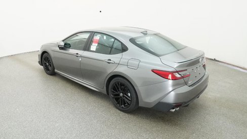 New 2026 Toyota Camry SE image 5