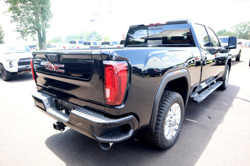 Used 2022 GMC Sierra 2500 Denali image 5