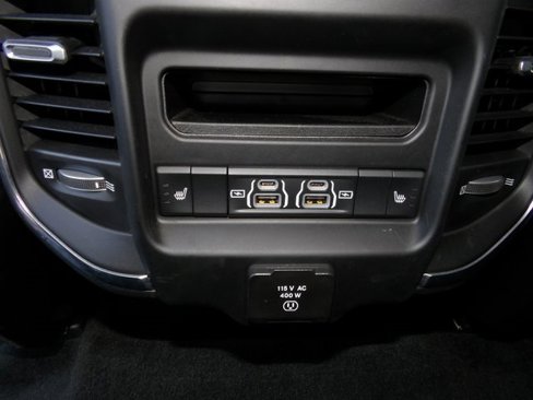 Used 2024 RAM 1500 Laramie image 28
