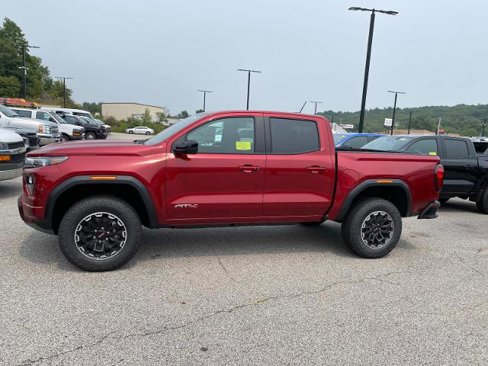 New 2026 GMC Canyon AT4 w/ AT4 Premium Package image 2