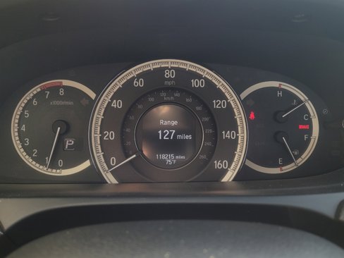 Used 2017 Honda Accord Touring image 23