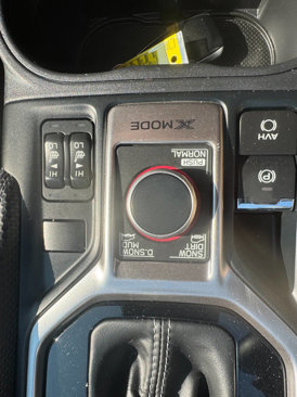 Used 2023 Subaru Forester Limited image 19
