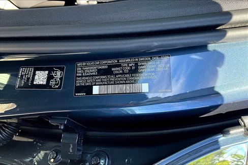 New 2026 Volvo XC60 B5 Ultra w/ Protection Package Premier image 12