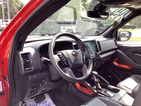 Used 2024 Nissan Frontier PRO-4X w/ Pro Premium Package image 27