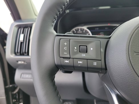 New 2025 Nissan Pathfinder SL image 22