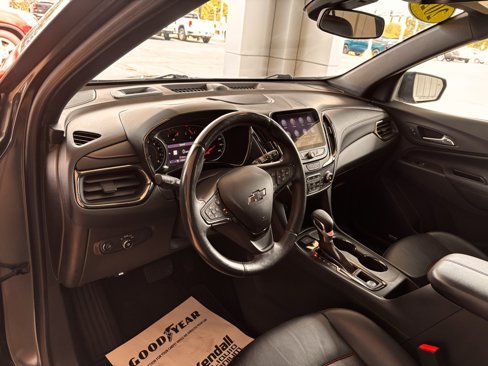Used 2022 Chevrolet Equinox RS w/ RS Leather Package image 10