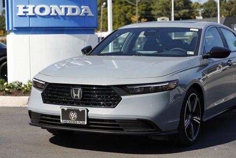 New 2025 Honda Accord Sport image 2