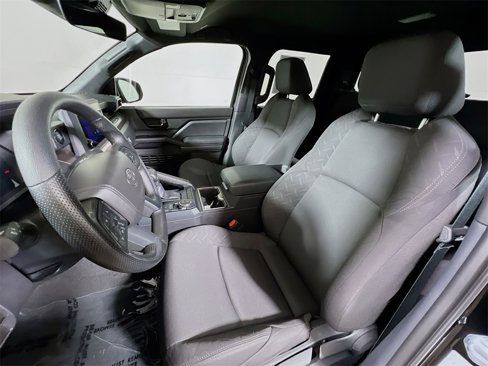 Certified 2025 Toyota Tacoma SR5 image 19