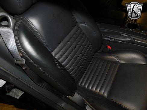 Used 2002 Ford Thunderbird image 15