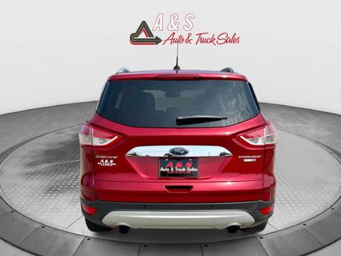 Used 2016 Ford Escape Titanium w/ Equipment Group 301A image 5