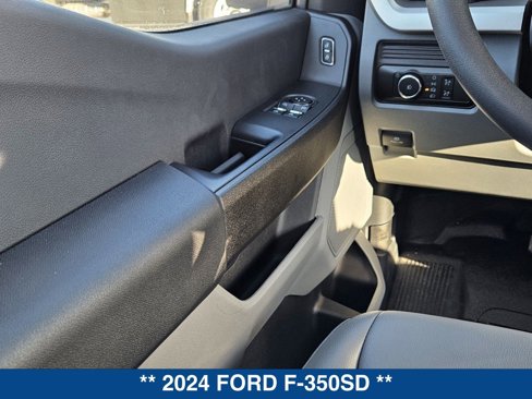 New 2024 Ford F350 XL w/ XL Chrome Package image 20