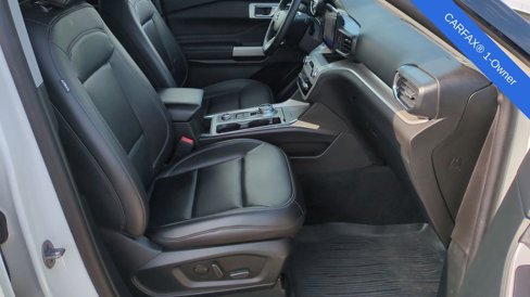 Used 2024 Ford Explorer XLT w/ Equipment Group 202A image 24