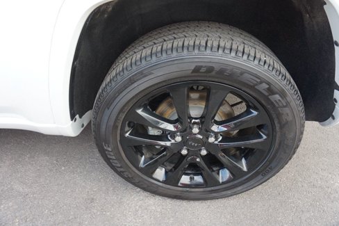 Used 2020 Jeep Grand Cherokee Altitude image 13