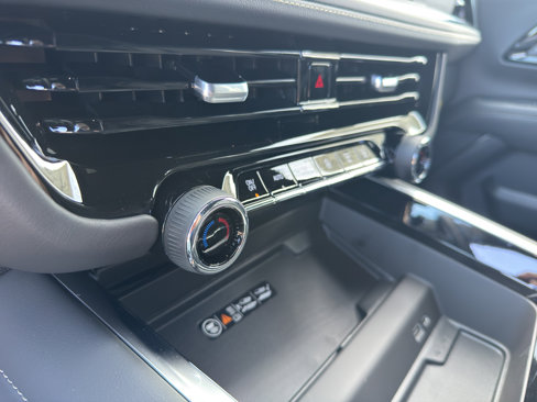 New 2025 Chevrolet Tahoe Premier image 25