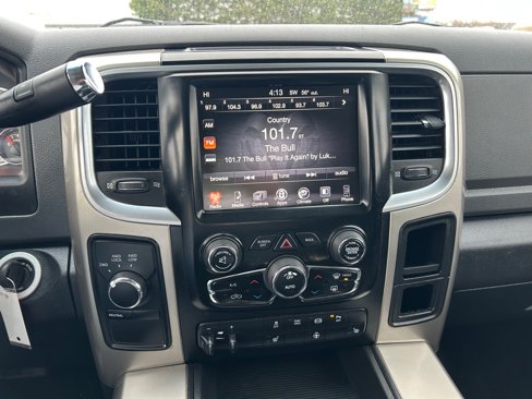 Used 2015 RAM 3500 Big Horn image 18