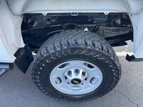 Used 2019 Chevrolet Silverado 2500 W/T image 12