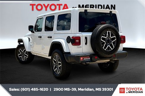 Used 2024 Jeep Wrangler Sahara image 2