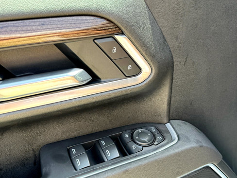 Used 2025 Chevrolet Silverado 2500 LT w/ All Star Edition image 11