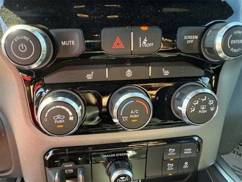Used 2025 RAM 1500 Big Horn image 26