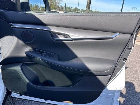 New 2025 INFINITI QX50 Luxe image 33