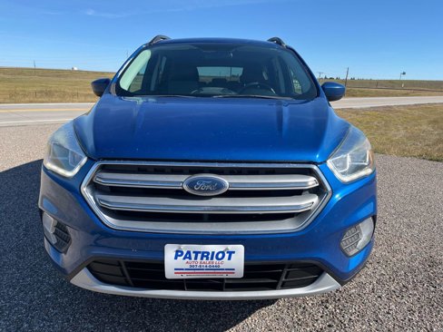 Used 2017 Ford Escape SE w/ Equipment Group 201A image 2