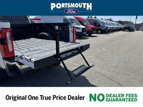 New 2025 Ford F250 King Ranch w/ Chrome Package image 21