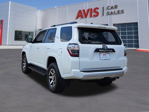 Used 2024 Toyota 4Runner TRD Off-Road image 9