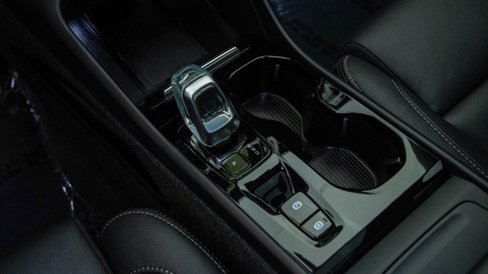 Certified 2025 Volvo XC40 B5 Plus w/ Climate Package image 23