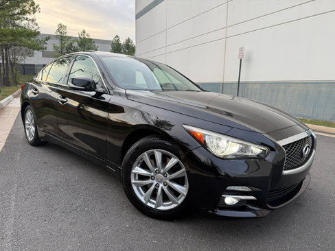 Used 2015 INFINITI Q50 Premium w/ Navigation Package image 1
