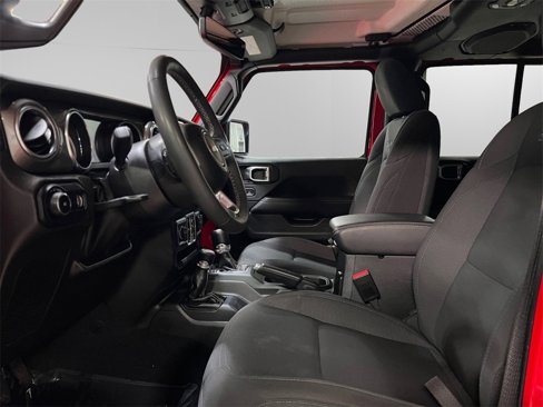 Used 2023 Jeep Wrangler Sahara w/ Cold Weather Group image 23