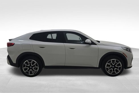 Used 2024 BMW X2 xDrive28i w/ Convenience Package image 10