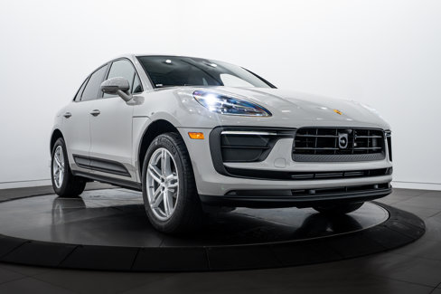 New 2026 Porsche Macan image 9