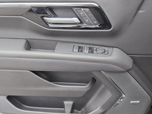 New 2026 Chevrolet Suburban RST image 27