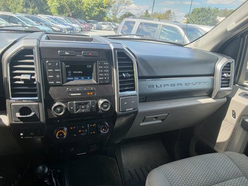 Used 2017 Ford F250 XLT image 13