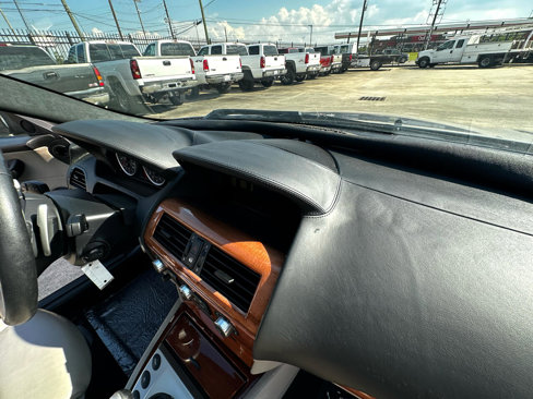 Used 2006 BMW M6 Coupe image 19