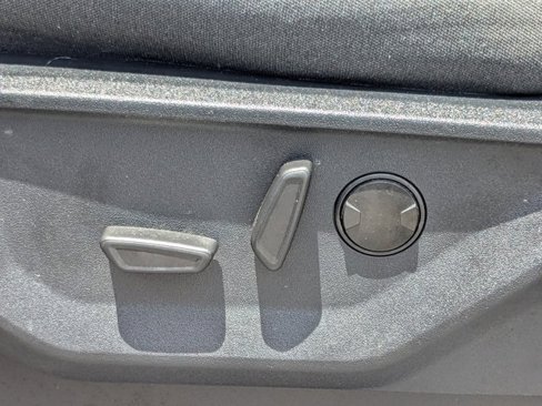 Used 2022 Ford F150 XLT w/ Equipment Group 302A High image 21